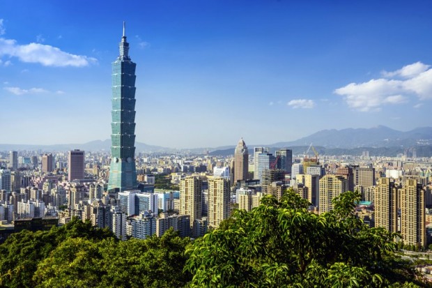 Special Economy Class Fares to Taiwan with Cathay Pacific and UOB Cards from SGD388