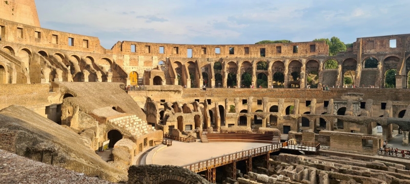 colosseum rome interior