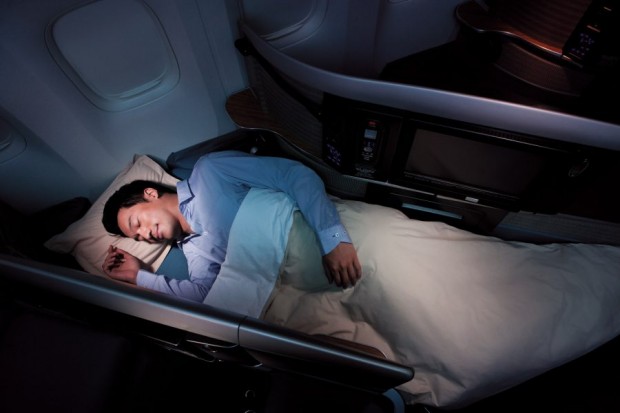 Two-to-Travel Business Class Advance Purchase Fares with Cathay Pacific and UOB Cards