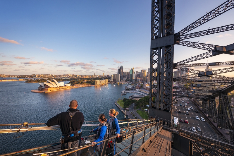 sydney harbour bridge