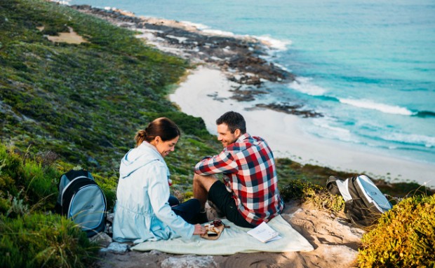 Experience Extraordinary Perth with Singapore Airlines from SGD528