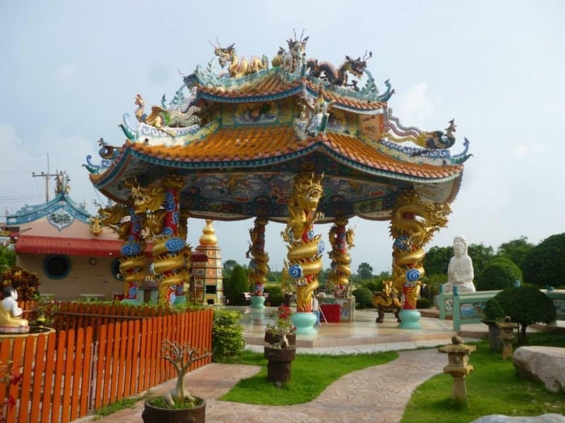 attractions in singburi thailand